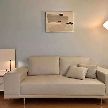 Warm Stay 1 Min From Gangnam