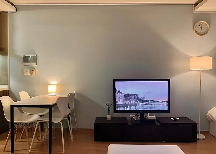 Warm 1 Min From Gangnam Апартаменты *